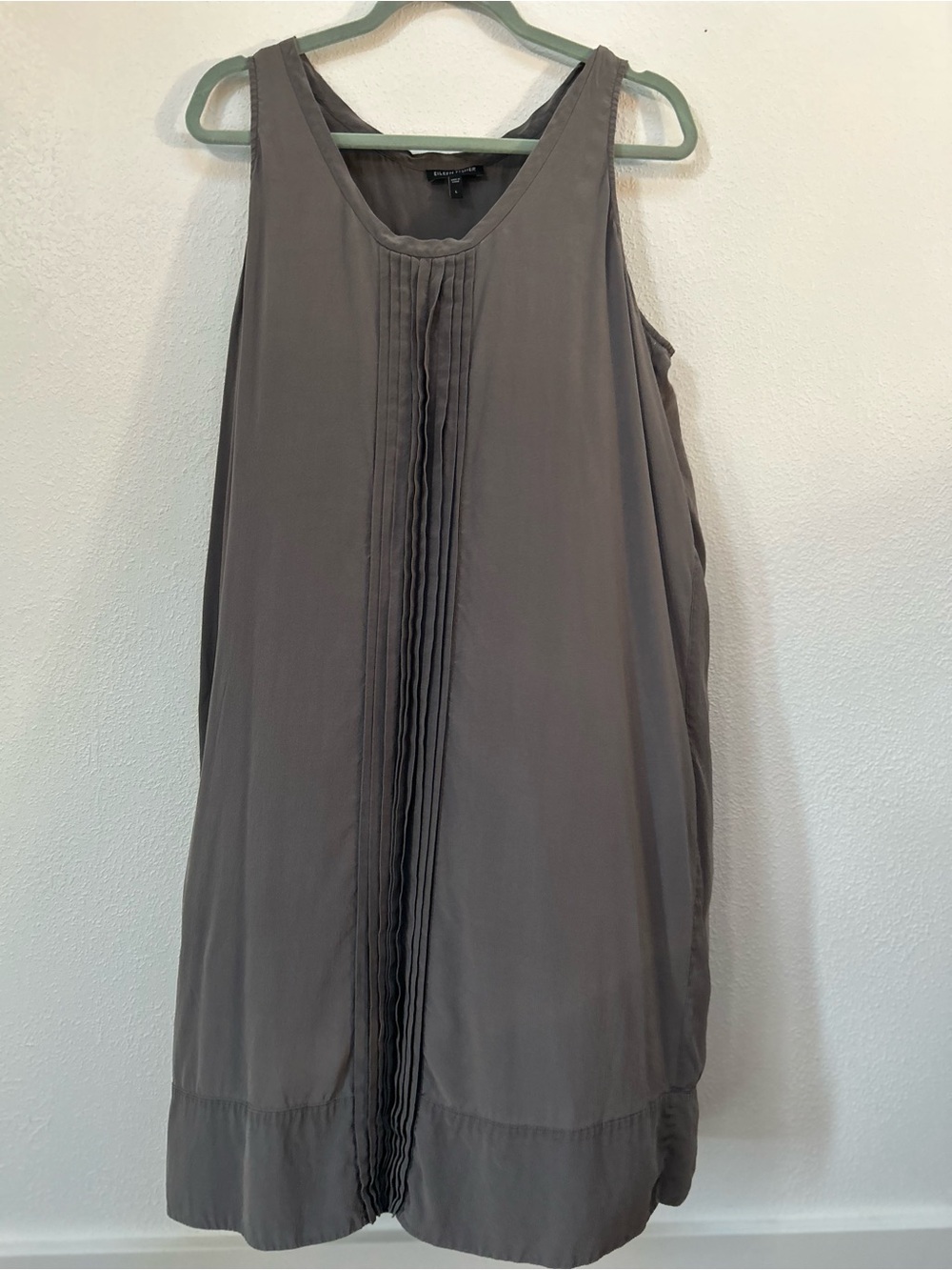 Eileen Fisher 100% Silk Sleeveless Pleated Shift Dress in Grey Midi Large